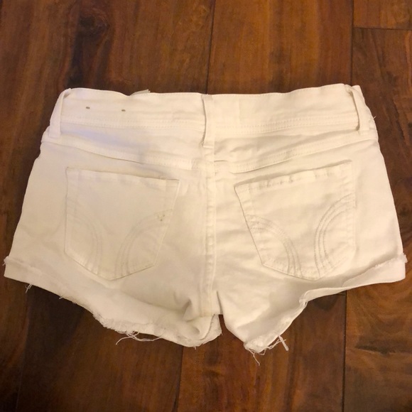 White jean shorts - Picture 4 of 5